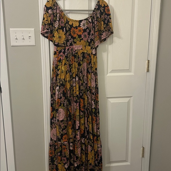 Torrid Maxi Dress - Picture 5 of 5